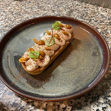 Hotel Du Port Bar Restaurant Сарзо Экстерьер фото